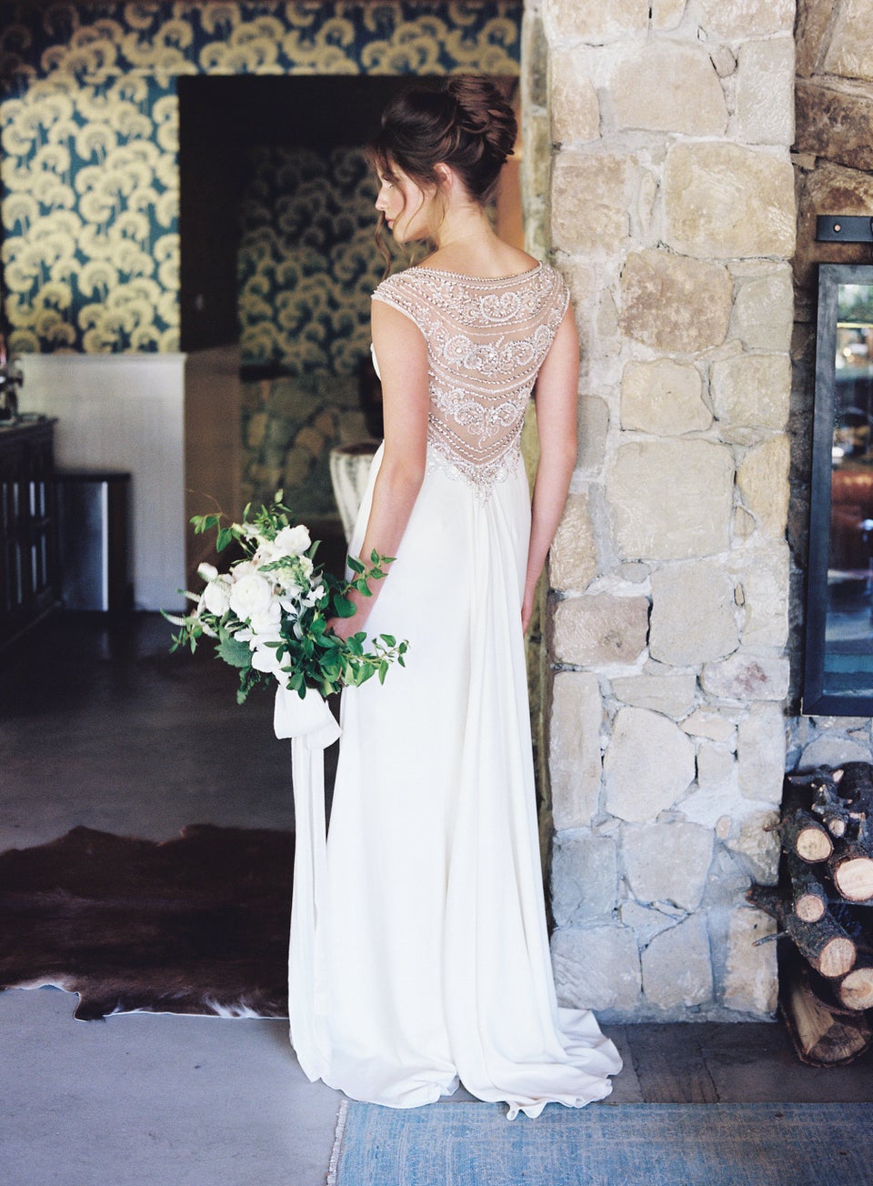 24 Show-Stopping Wedding Gowns That Are Even Better From The Back ...