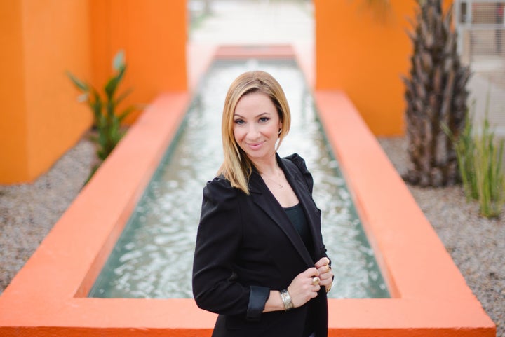 Photography: <a href="http://www.marisabellephotography.com/" target="_blank" role="link" rel="nofollow" class=" js-entry-link cet-external-link" data-vars-item-name="Marisa Belle Photography" data-vars-item-type="text" data-vars-unit-name="57b3dda3e4b014a587fbccff" data-vars-unit-type="buzz_body" data-vars-target-content-id="http://www.marisabellephotography.com/" data-vars-target-content-type="url" data-vars-type="web_external_link" data-vars-subunit-name="article_body" data-vars-subunit-type="component" data-vars-position-in-subunit="5">Marisa Belle Photography</a>