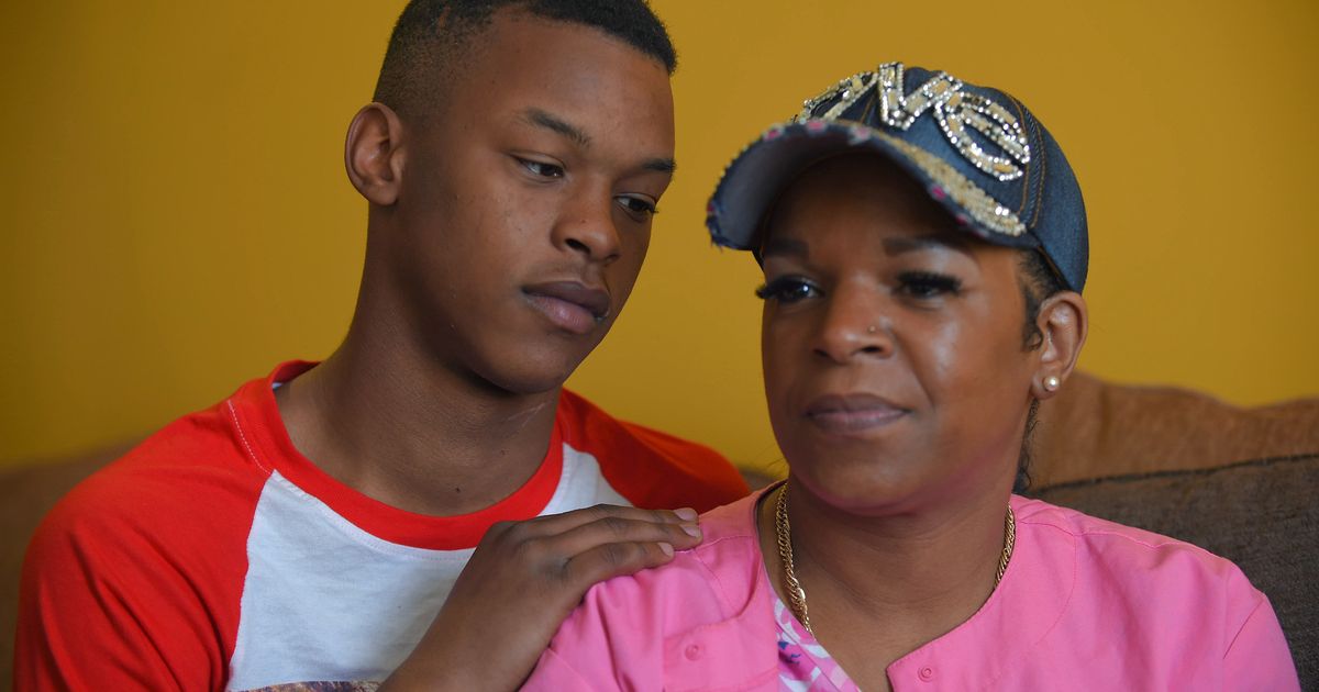 Hero Mom From Baltimore Riots Loses Home To Fire Huffpost Voices