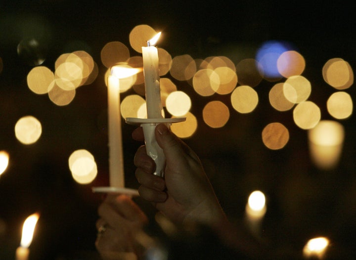 Graceland holds an annual candlelight vigil to remember Elvis.