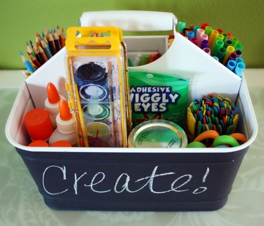 <a href="http://www.iheartorganizing.com/2011/06/iheart-organized-art-caddy.html" target="_blank">image source: iheartorganizing.com</a>