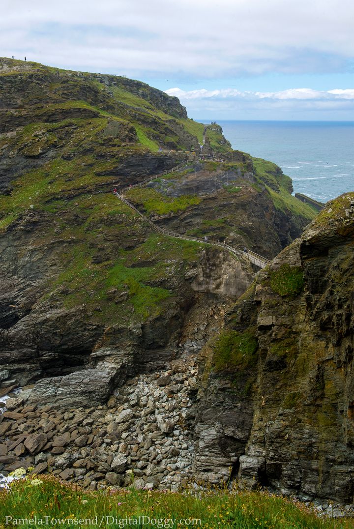 Path to Tintagel castle ruins
