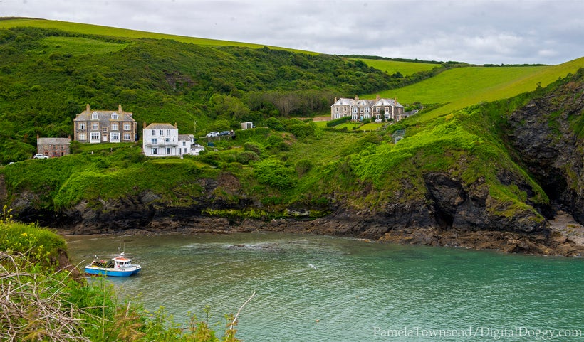 <i>Port Isaac AKA Portwenn</i>