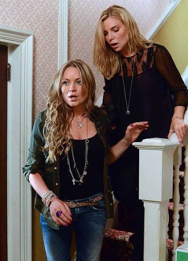 Ronnie and Roxy Mitchell as also leaving 'EastEnders'