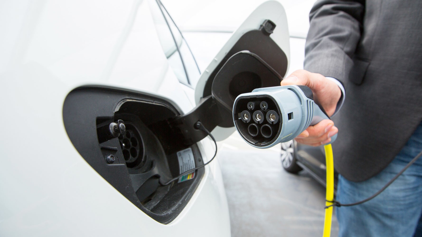 Can Governments Innovate The Way To Zero Vehicle Emissions? HuffPost