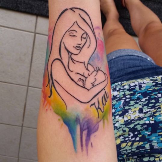 Is It Safe To Get A Tattoo While Breastfeeding? - Being The Parent