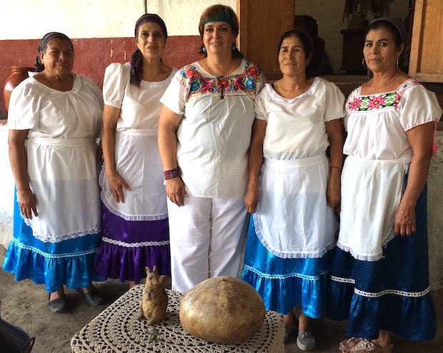 Chef Maru Toledo and her "<a href="http://www.marutoledo.com" target="_blank">Mujeres del Maiz</a>" (Women of the Corn) prepa