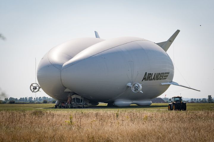 <strong>The Airlander 10 - aka The Flying Bum - in happier times </strong>
