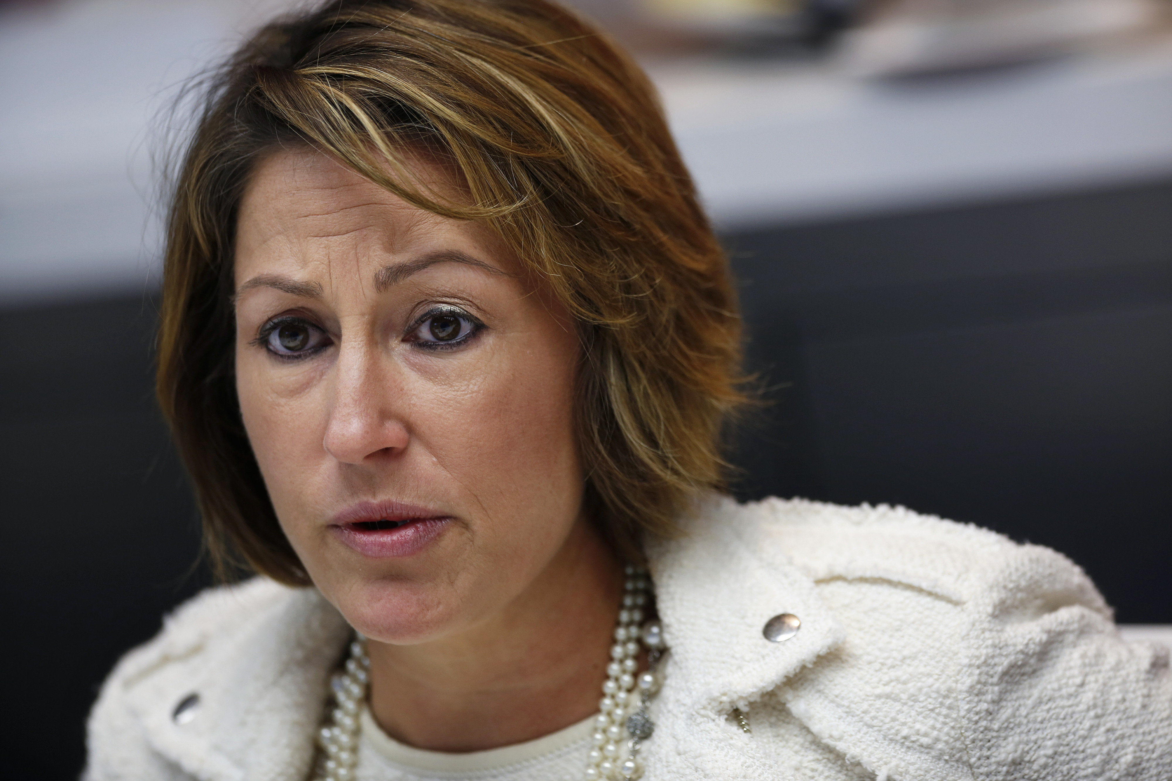 A Call For Mylan CEO Heather Bresch To Reduce EpiPen Price And Resign ...