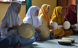 Muslim girls playing 'Duff'