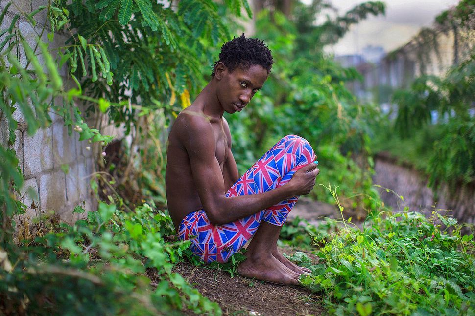 These Are The Fearless Lgbtq Youth Who Live In Jamaicas Sewers Huffpost