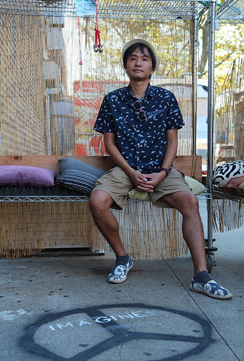 <em>Photo by Nancy A. Ruhling</em><br><strong>Imagine Hawaii in the middle of Astoria.</strong>