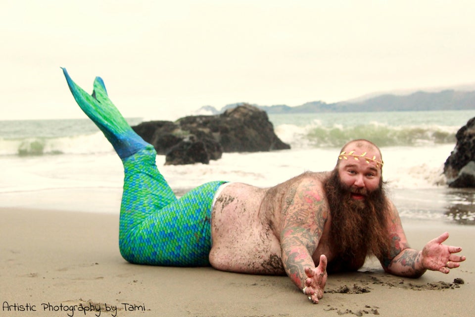 Merman Will Swim Right Into Your Heart In Ocean-Themed Dudeoir Shoot ...