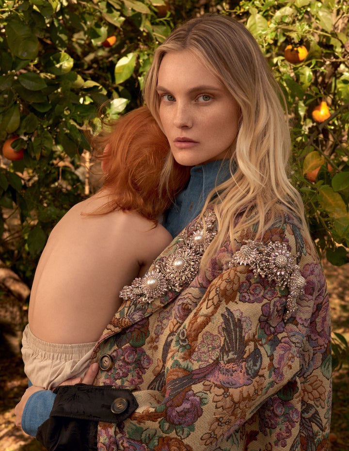 Vogue Brazil Features Stunning Pregnancy And Breastfeeding Photos ...