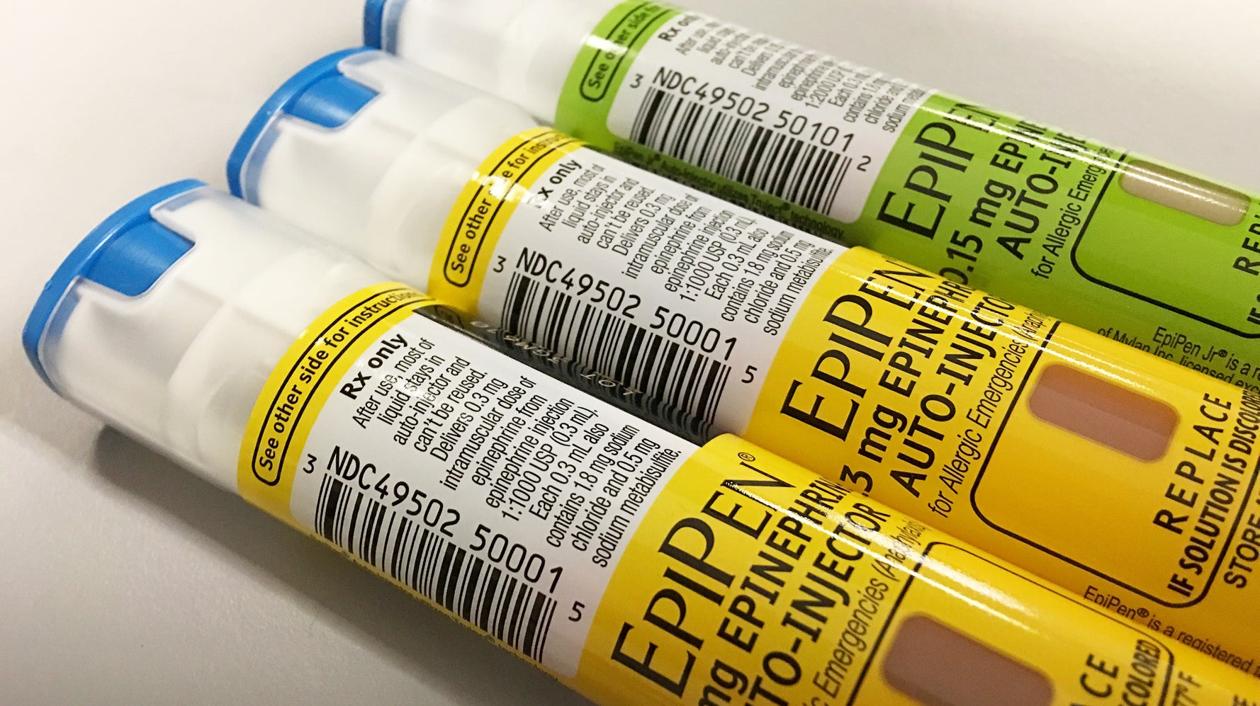 EpiPen Alternatives Exist, And They May Be Cheaper HuffPost Life