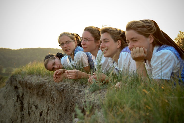 photographer captures insulated christian community he left as a