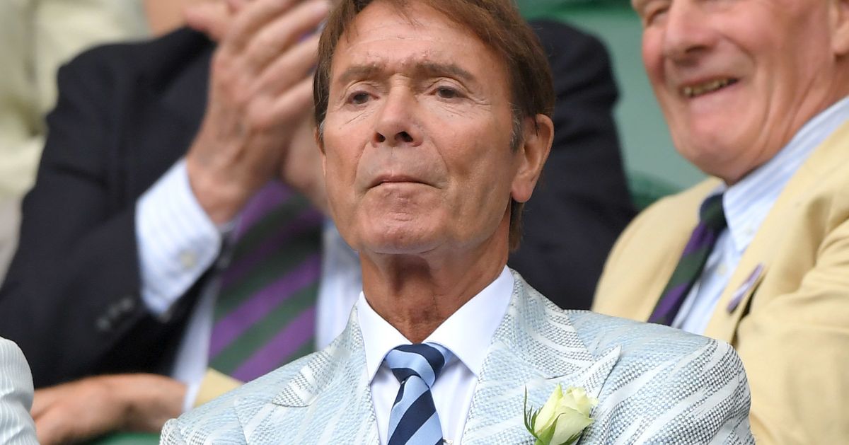 Sir Cliff Richard Facing Sexual Assault Charge Review Huffpost Uk News 