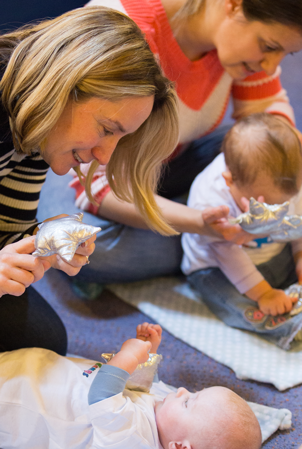 Ditch the gizmos and gadgets - babies and tiny children need human ...