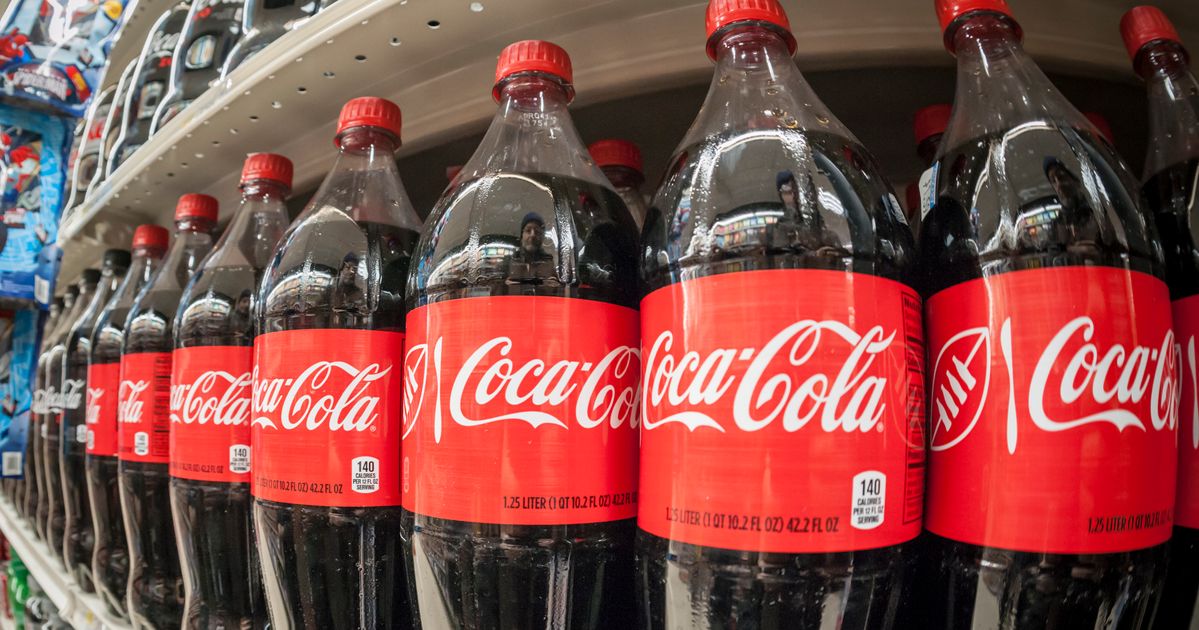 Кола производитель. Coca-Cola Россия. Сок Кока кола. Кока кола производитель. Немецкая Кока кола.