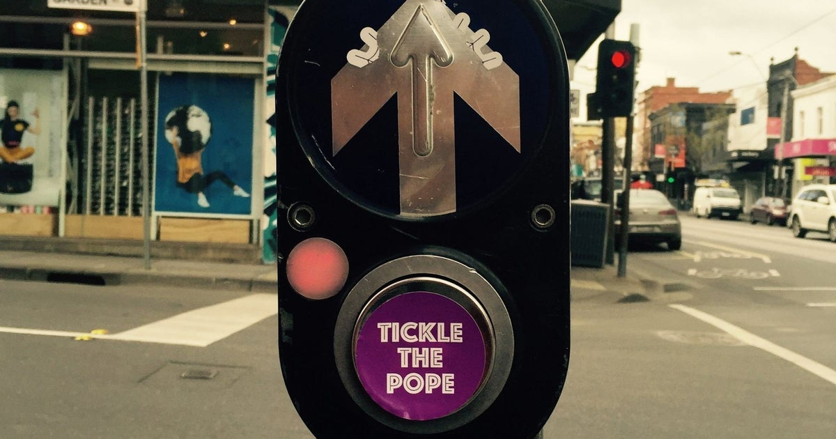 Traffic Light Buttons In Melbourne Get Hilarious Makeovers HuffPost UK Comedy
