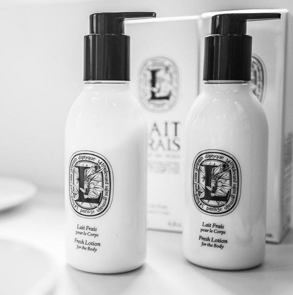 Body lotion перевод lait. Lait Frais Fresh Lotion. Логотип мыло Diptyque. Моющий раствор для рук Diptyque Paris 5e. Estee Lauder beautiful Belle refreshing body Lotion lait parfume rafraichissant pour le Corps.