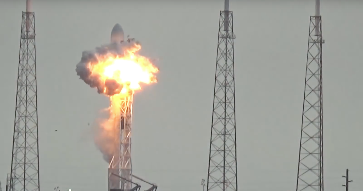A SpaceX Falcon 9 Rocket Has Just Exploded At Cape Canaveral HuffPost
