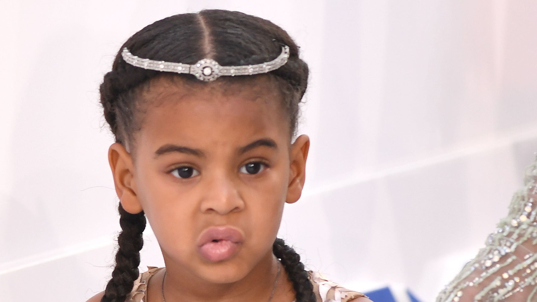 Grown Adults Are Calling Blue Ivy Ugly On The Internet Huffpost