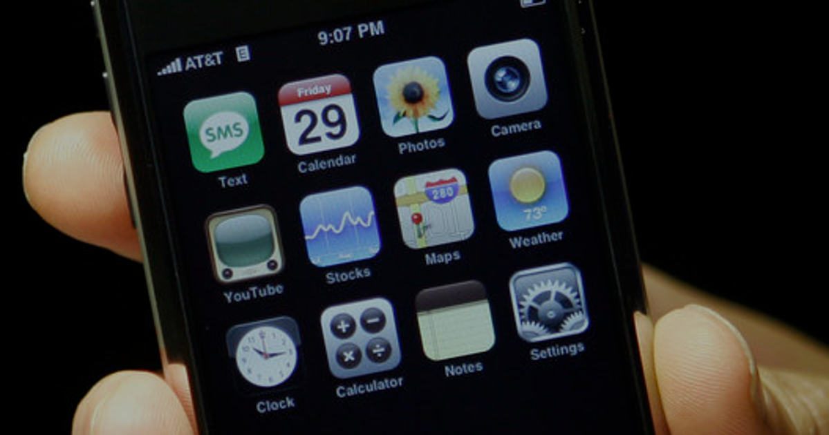 The Evolution Of The iPhone: 2007 - 2016 | HuffPost UK Tech