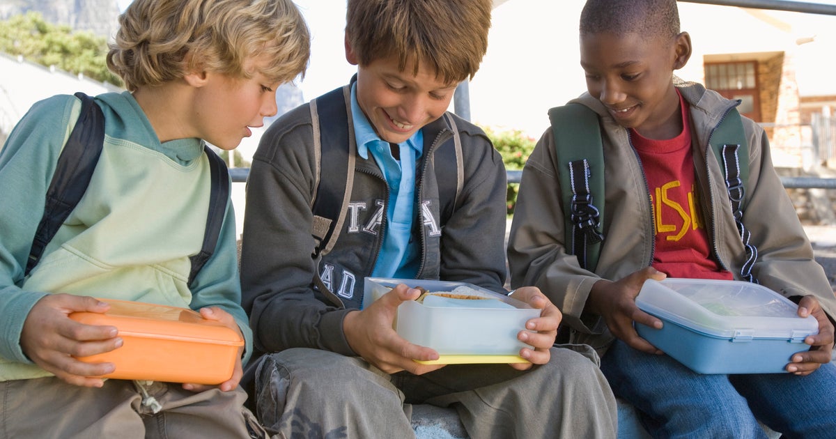 Almost All Schoolchildren's Lunch Boxes Are 'Unhealthy', Report Reveals