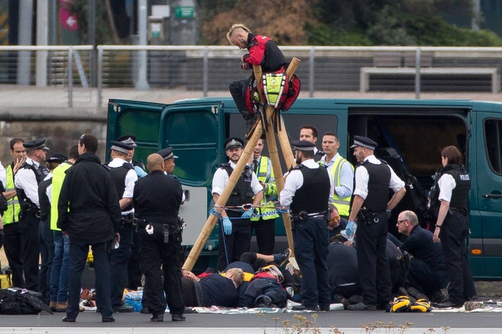 The BLM protestors chained themselves to a tripod