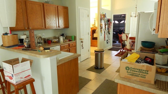 <p><em>Clutter turns buyers away. Too many personal items on display scream "this is my house, not yours."</em></p>
