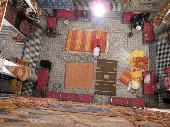 <p><a href="http://goo.gl/VltrUH" target="_blank" role="link" rel="nofollow" class=" js-entry-link cet-external-link" data-vars-item-name="Choose your magic carpet!" data-vars-item-type="text" data-vars-unit-name="57c87e59e4b07addc4119761" data-vars-unit-type="buzz_body" data-vars-target-content-id="http://goo.gl/VltrUH" data-vars-target-content-type="url" data-vars-type="web_external_link" data-vars-subunit-name="article_body" data-vars-subunit-type="component" data-vars-position-in-subunit="5">Choose your magic carpet!</a></p>