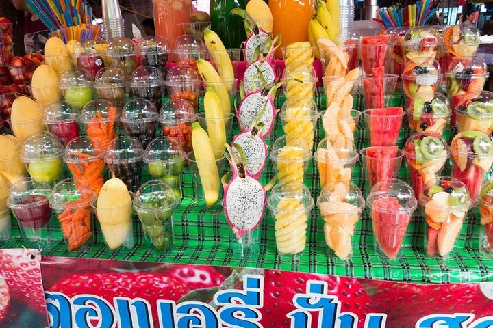 From colourful exotic fruit to household appliances and collectibles, you can buy just about anything at Bangkok’s Chatachak weekend market.