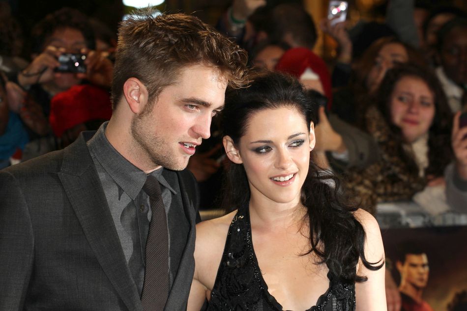 Twihards were stunned when it emerged that K-Stew (*sigh*) had slept with 'Snow White and the Huntsman' director Rupert Sanders behind R-Patz's (again, *sigh*) back.The two attempted to get their relationship back on track, but allegedly split when he learned she was still in contact with Rupert.