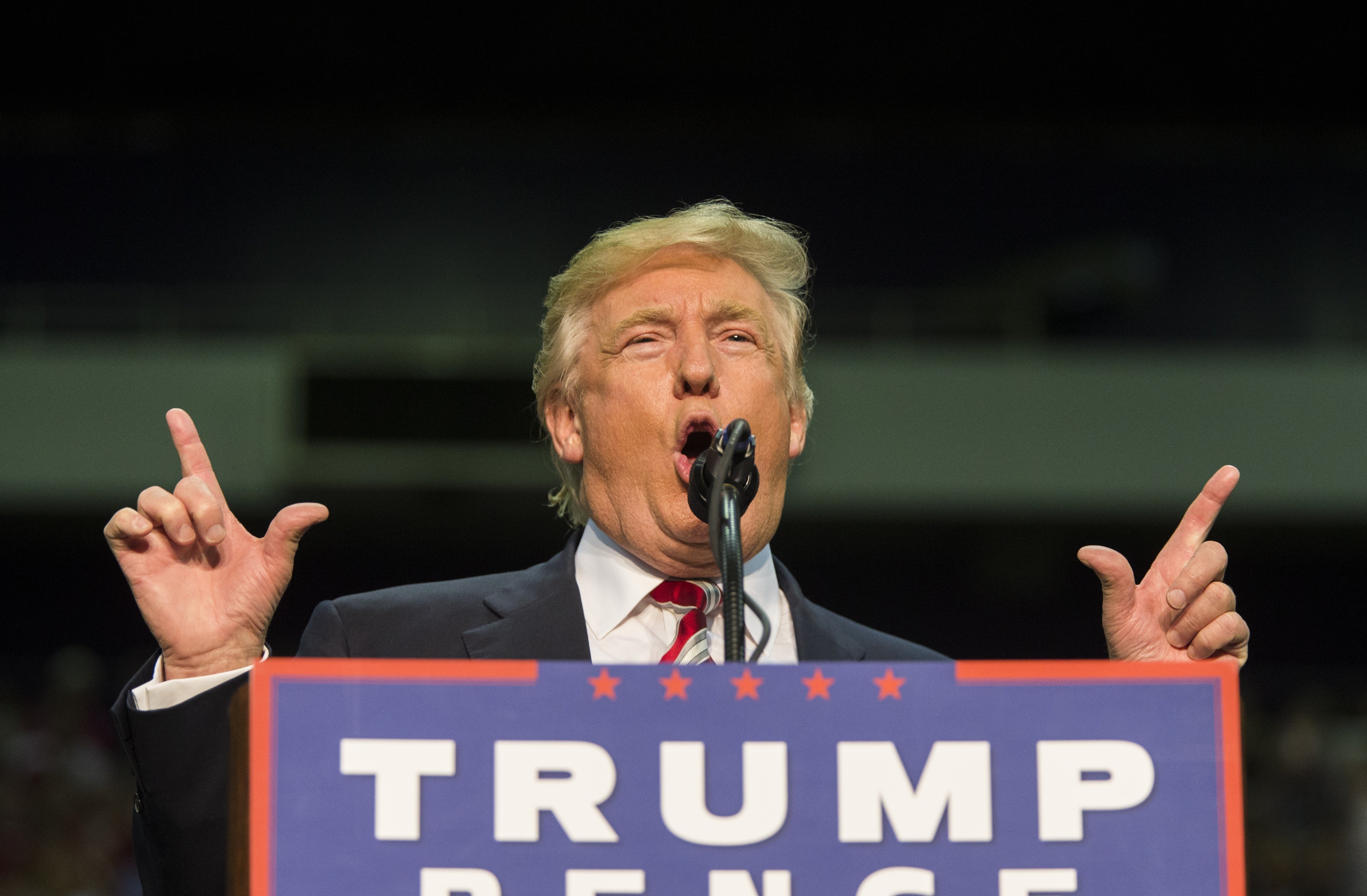 Here Are The Ways Donald Trump Has Insulted Americans More Than Hillary ...