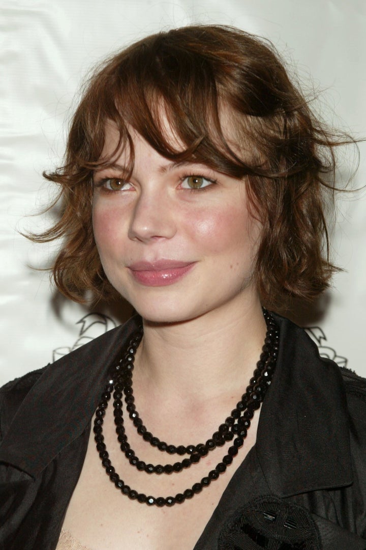 The Hair Evolution Of Michelle Williams Huffpost Life