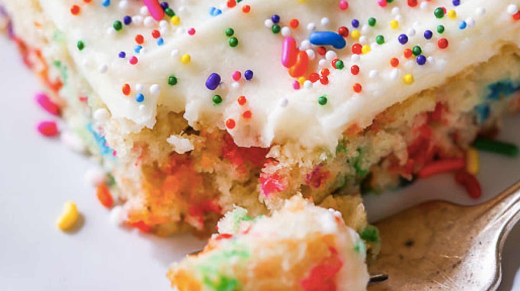Best Birthday Cake Recipe {Funfetti Cake} - Cooking Classy