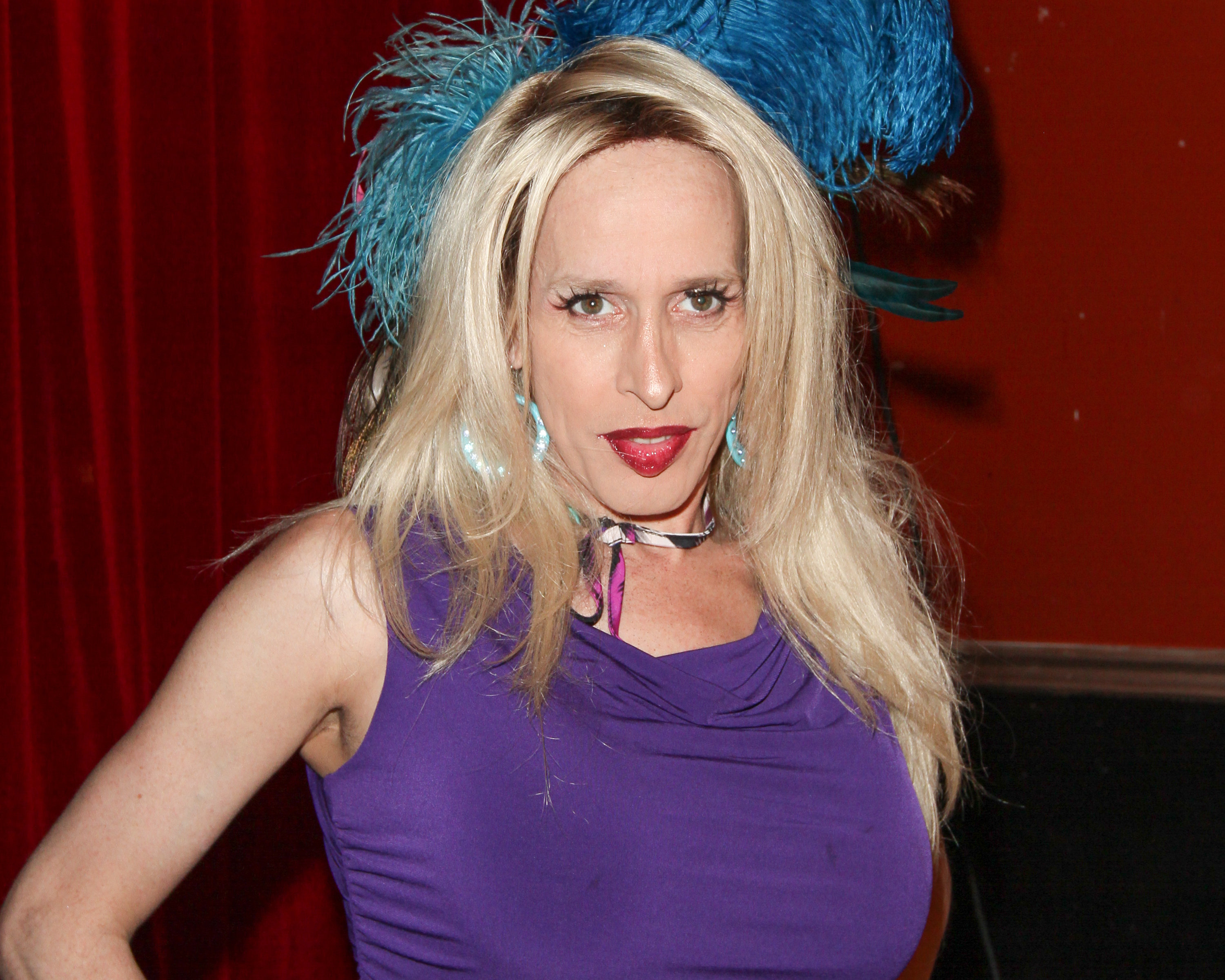 Porn Site Buys Alexis Arquette Sex Tape But Not For The Reason Youd 