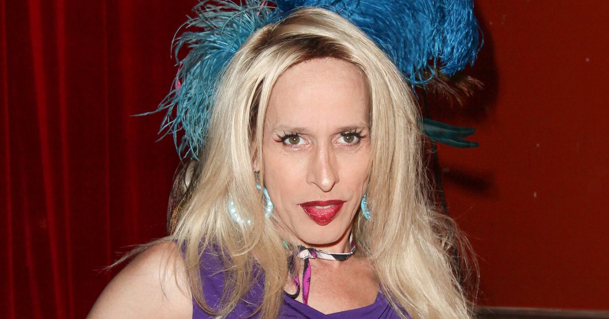 Porn Site Buys Alexis Arquette Sex Tape But Not For The Reason You'd Think  | HuffPost Voices