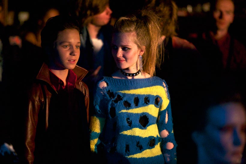 Daniel Huttlestone and Nell Williams in London Town