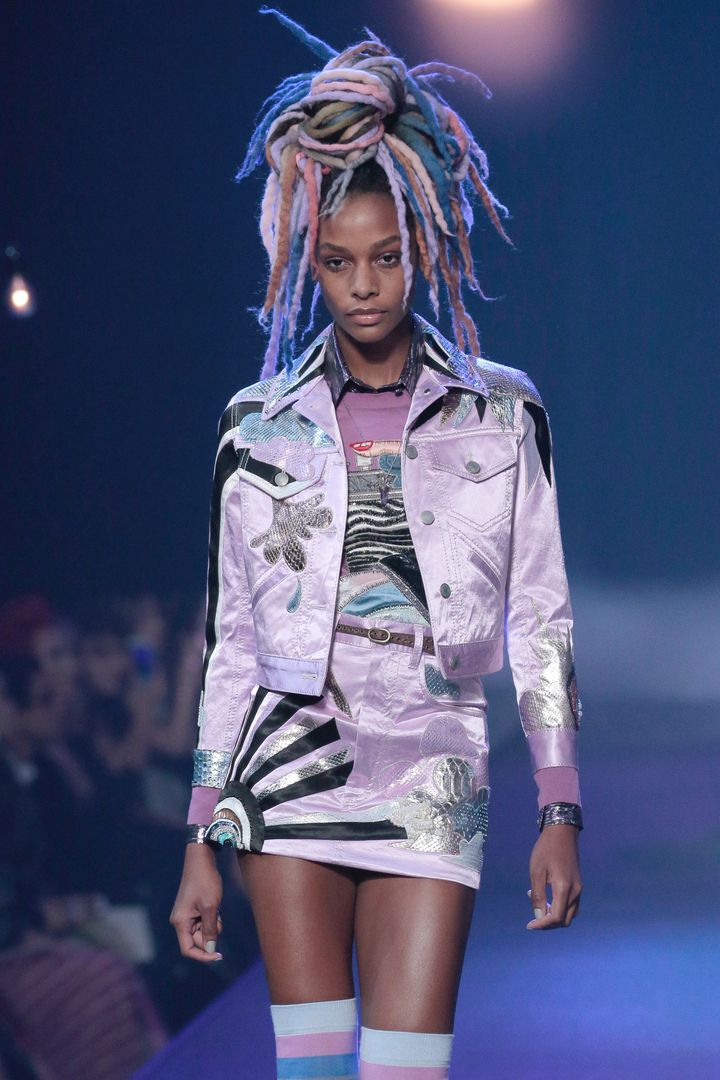 Marc Jacobs Defends Dreadlocks as Gigi and Bella Hadid Wear Theirs Out