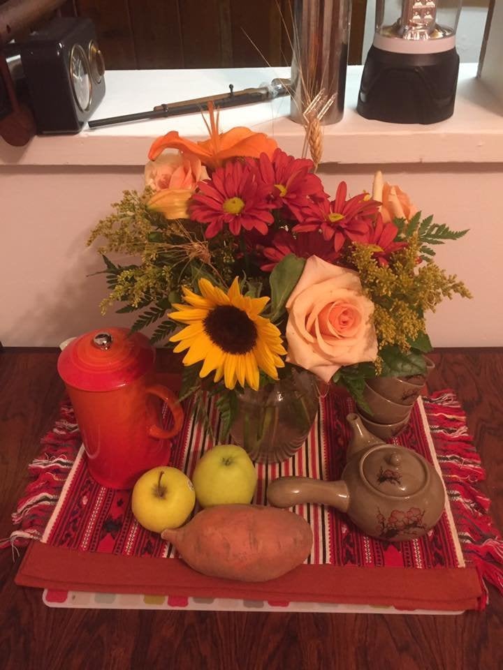 The beautiful arrangement Grady received from Tonya, aka the angel of Capital One customer service. 