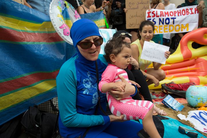 People protesting the burkini ban in London on Aug. 25, 2016.