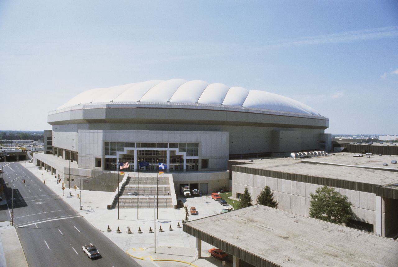 The RCA Dome in Indianapolis, before it was demolished.