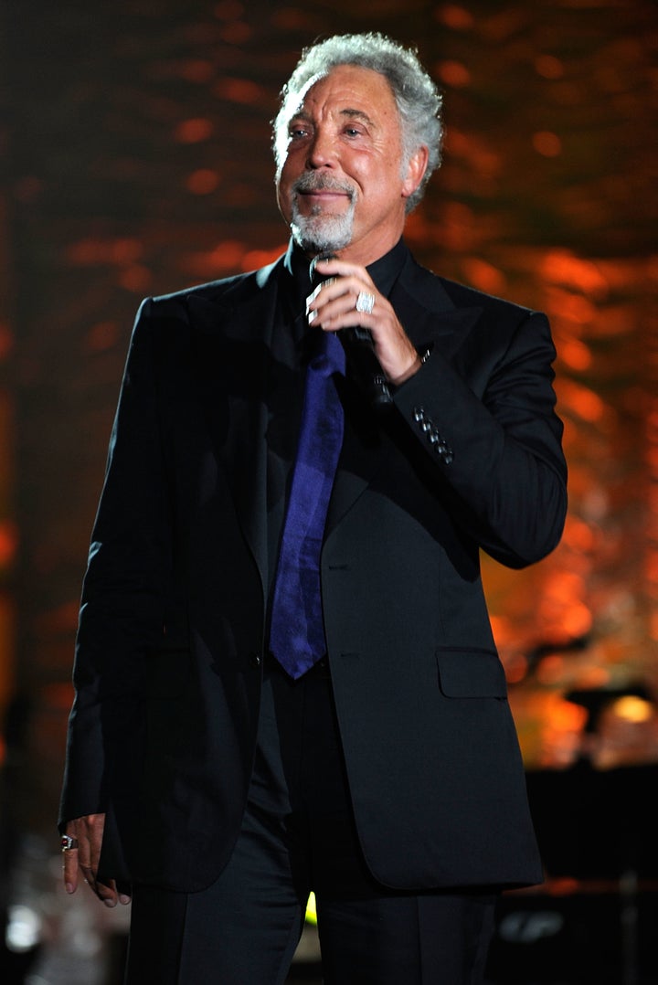<strong>Sir Tom Jones</strong>