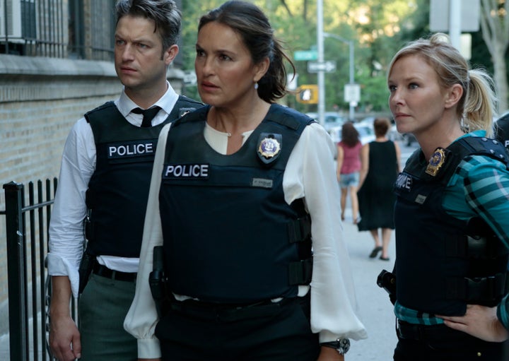 Peter Scanavino as Dominick 'Sonny' Carisi, Mariska Hargitay as Lieutenant Olivia Benson, Kelli Giddish as Detective Amanda Rollins. 