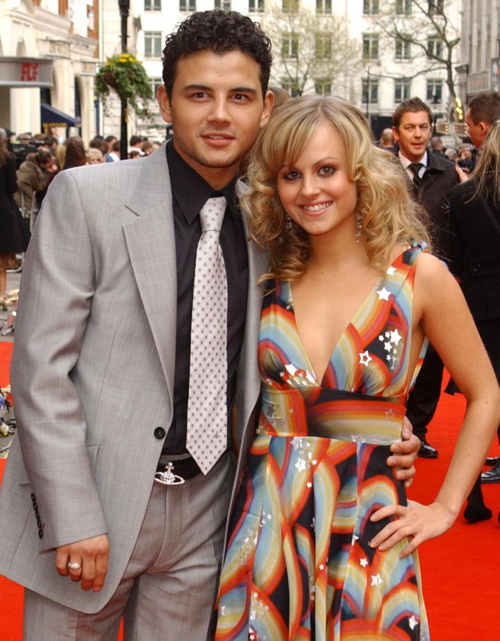 Ryan Thomas and Tina O'Brien dated from 2003-2009. 