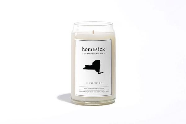 Have no fear, this candle does not smell like New York City in summer. Hints of apple and pumpkin evoke the scent of autumn upstate. 