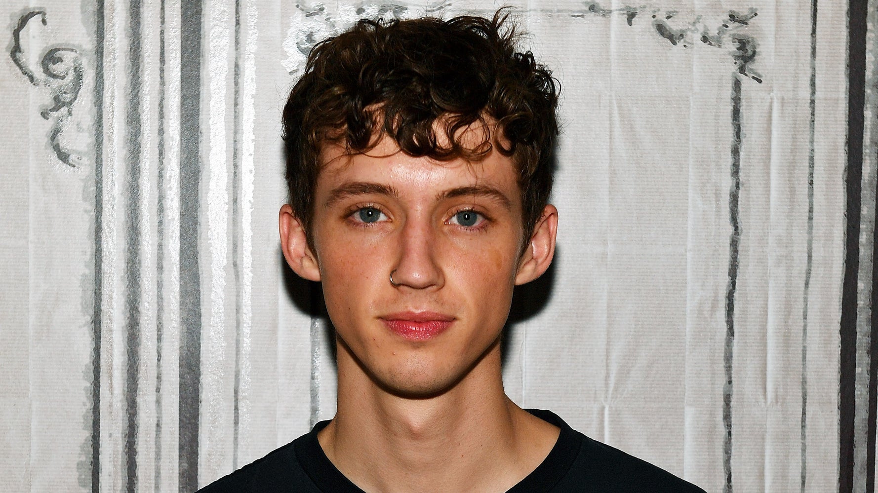 Troye Sivan Is Planning To Put His Nude Pic Scandal Behind Him | HuffPost