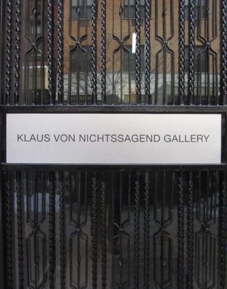 Klaus von Nichtssagend Gallery